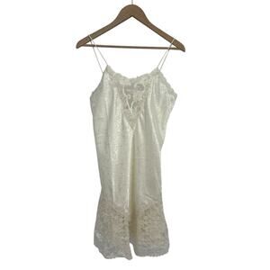 Vintage Sara Beth Ivory Lace Satin Babydoll Slip Nightie Small Bridal Romantic